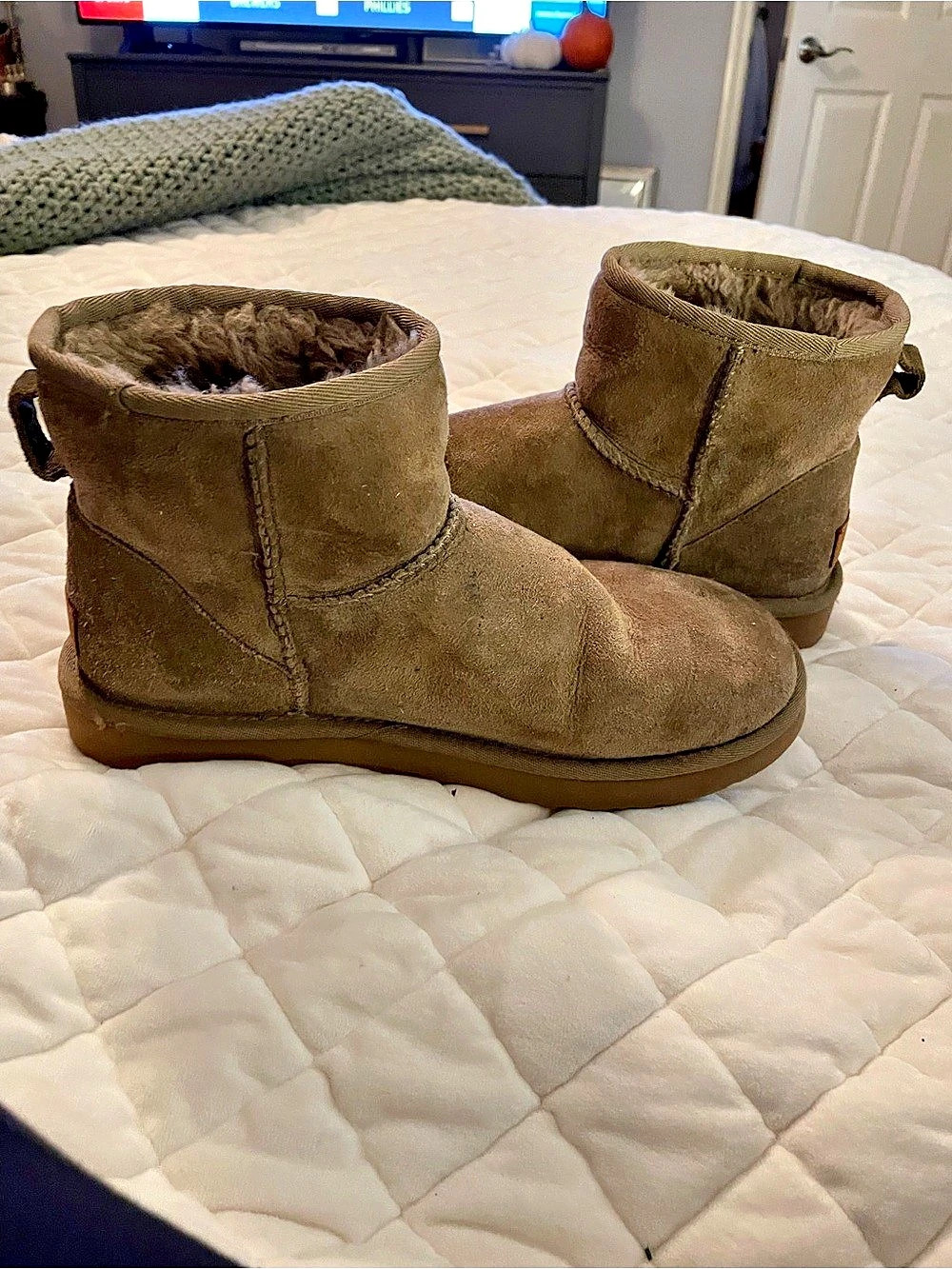 UGG Classic Mini Suede Boots Brown US 8